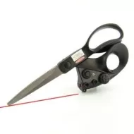 Nůžky s laserovým zaměřovačem