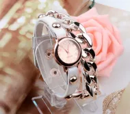 Elegantní hodinky s řetízkem